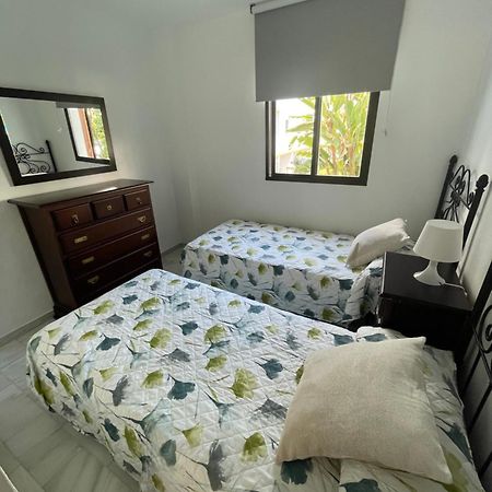 Apartamento Jardines Del Rocio Torre Del Mar Dış mekan fotoğraf