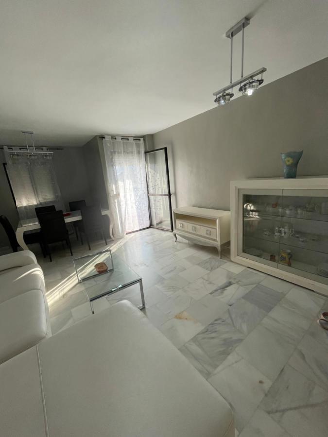Apartamento Jardines Del Rocio Torre Del Mar Dış mekan fotoğraf